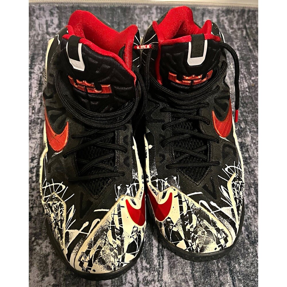 Nike Zoom Hyperfuse High Top Basketball Sneaker Kids US 6 Black/Red/White